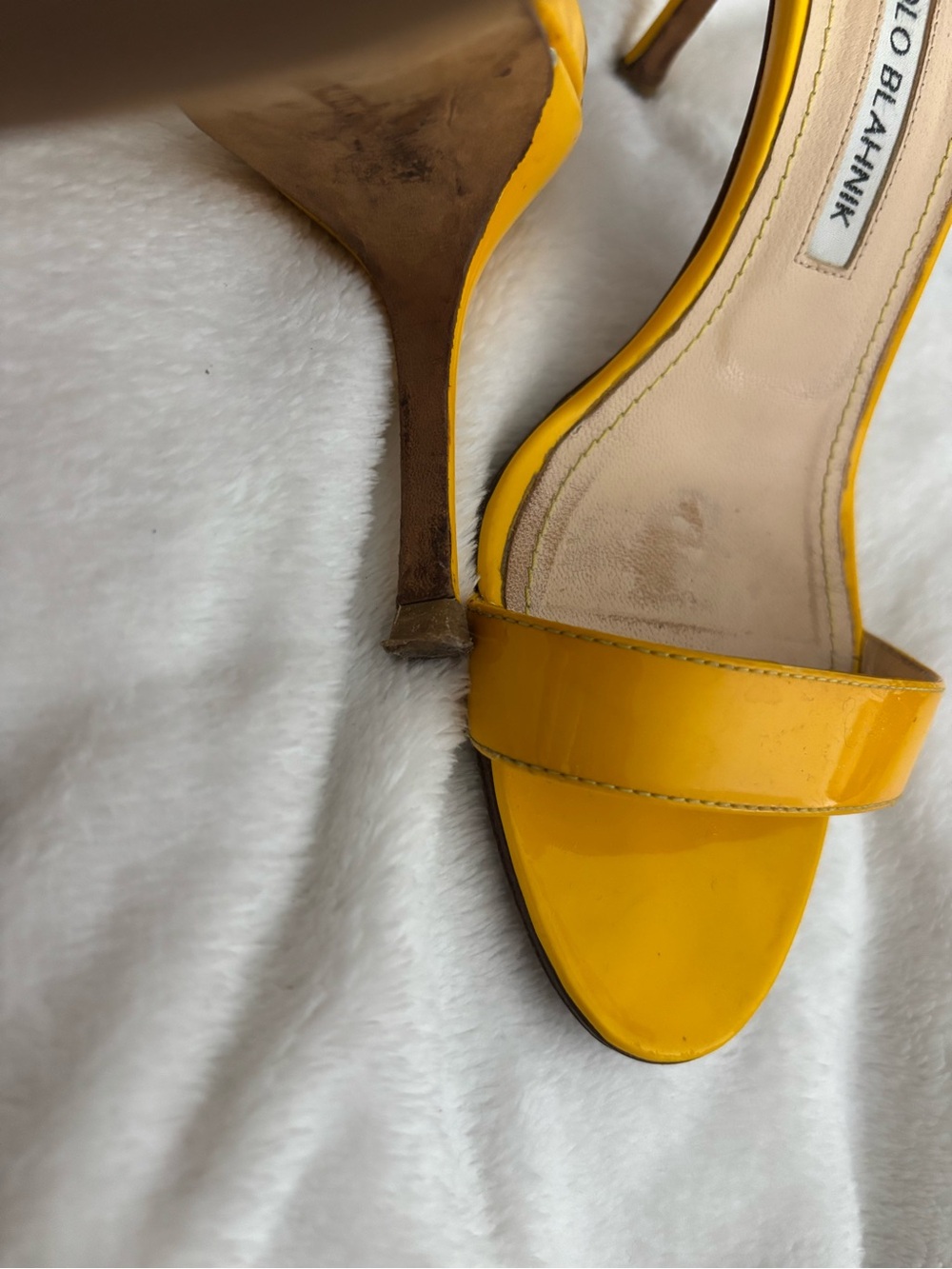 Manolo Blahnik Yellow Patent Ankle-Strap Sandals - Picture 4 of 11